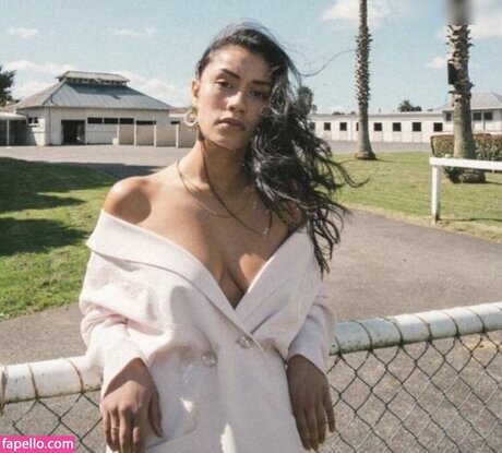 Luciane Buchanan actrice érotique galerie