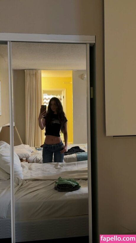 Kathryn Melvin art star du porno galerie