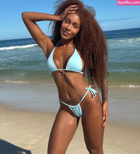 Giovanna Jacobina star du porno belle images