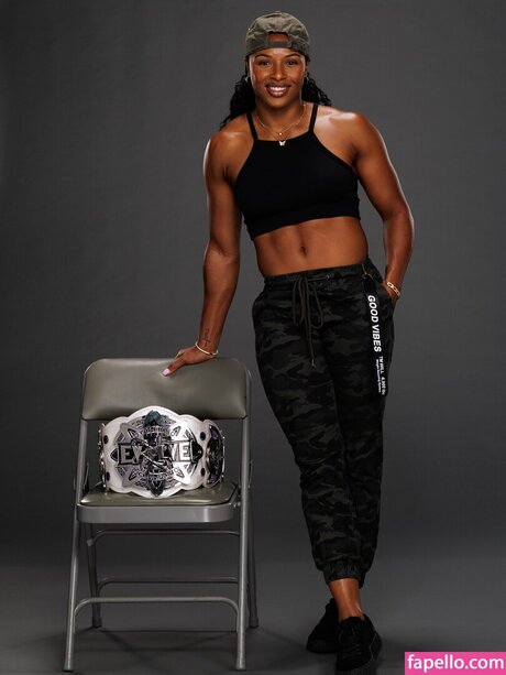 Kali Armstrong WWE haut modèle des photos