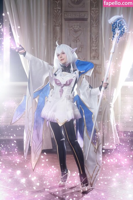 Kyu hime modèle chaud image