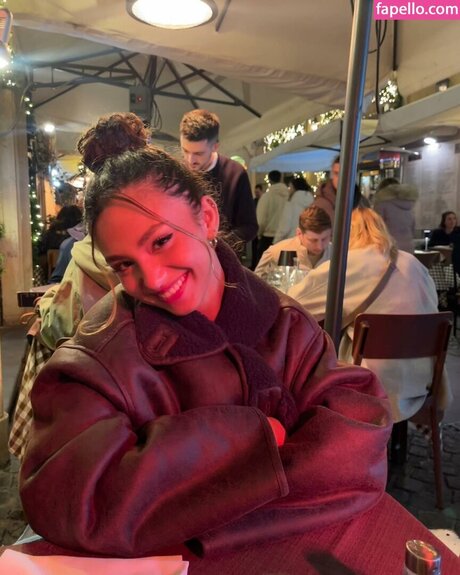 noadabushh nus star du porno galerie