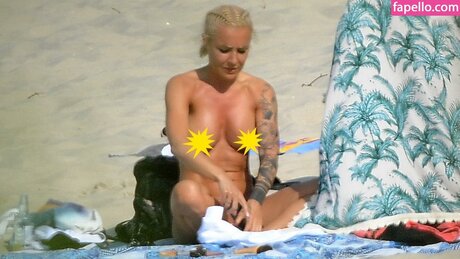 Blanka Lipi ska modèle artistique archive