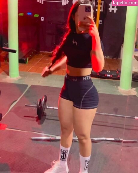 Maria Rayane star du porno gratuite photo