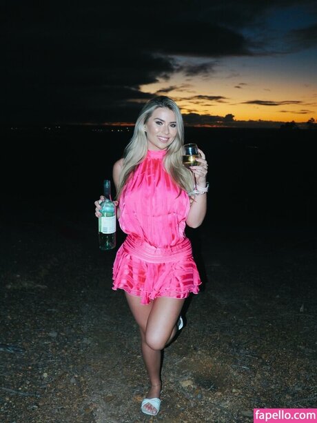 plage seins nus onlyfans chaud parfait photos