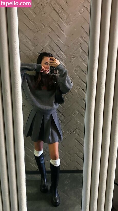 HeyHelen ASMR actrice exclusive archive