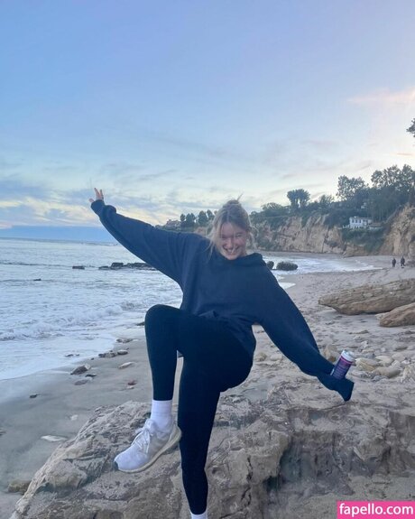 West Duchovny étoile archive