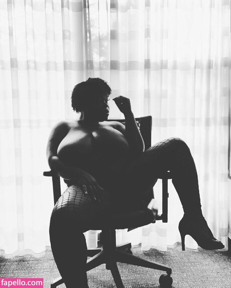 Brita Be Like belle actrice des photos