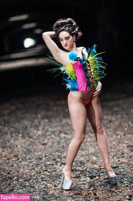 Courtney Lapresi star du porno des photos