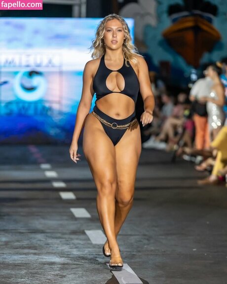 Claire Grimes Profilfoto