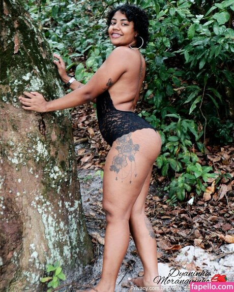 Dianamoranguinho star du porno nue galerie