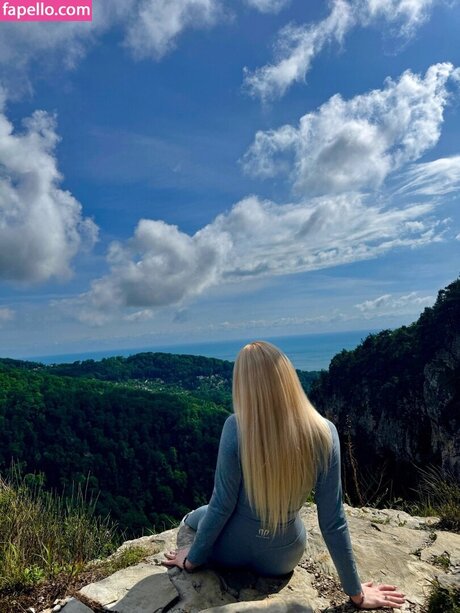 bébé mignon onlyfans chaud img