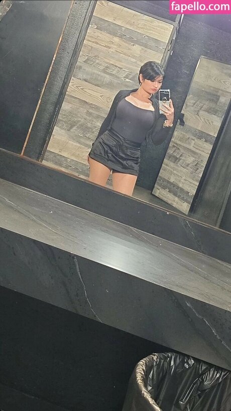 Chibixbeast étoile chaude des photos