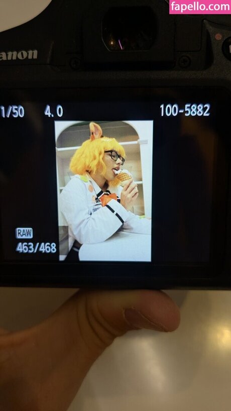 Gumbun mannequin photo