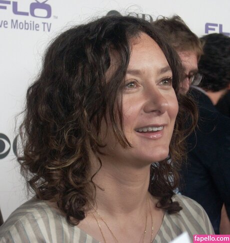 Sara Gilbert actrice érotique collection