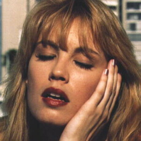 Monique Gabrielle haut étoile images