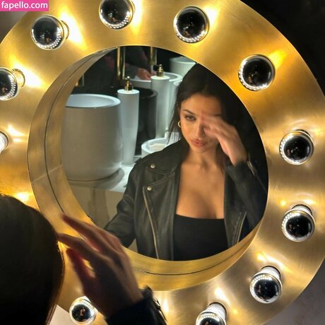 Josie Totah actrice hd img