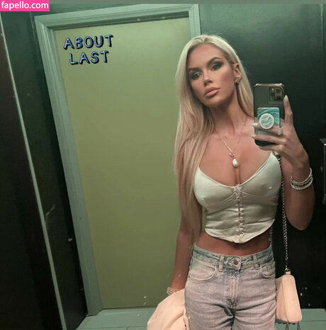 Jessa Hinton star du porno sympa photo