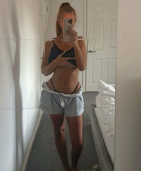 Bxxck28 modèles nus images