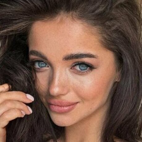 Adelka t actrice libre galerie