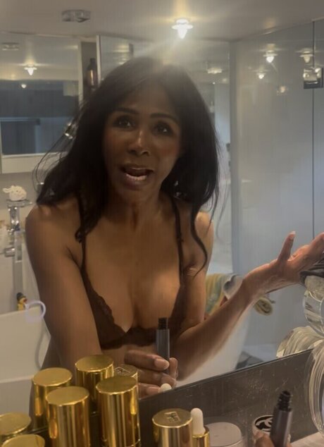 Sinitta étoile xxx images