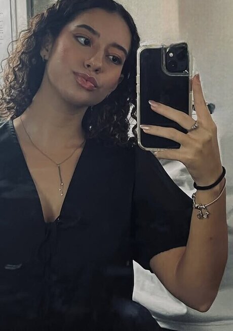 Vtzadaax star du porno sexy des photos