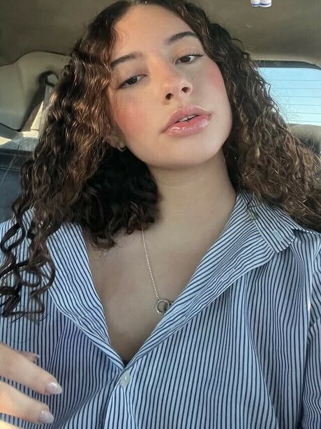 Vtzadaax actrice hd des photos