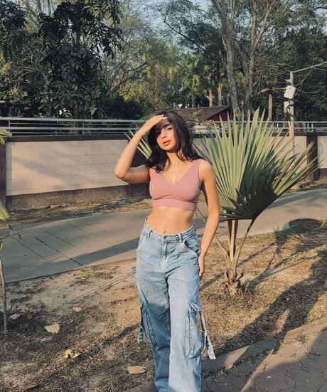 Exclusives Suhani Kapoor star du porno sympa galerie