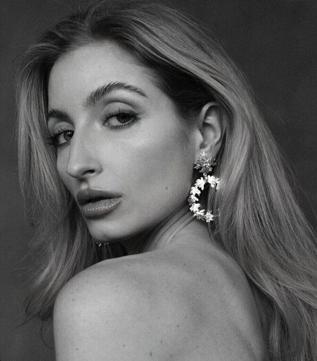 reine de pique onlyfans jolie xxx archive