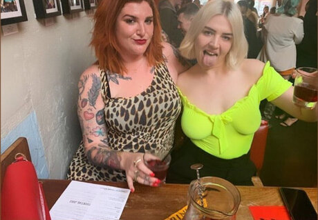 fans de chatte blanche uniquement parfait et sexy img