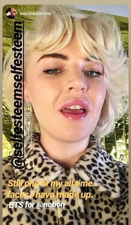 cowgirl milf uniquementfans parfait nu collection