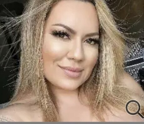 The Nameher modèle porno img