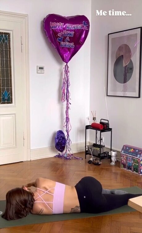 Jennifer Lange art étoile archive