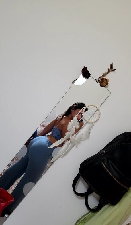 Federica Mongiello nus étoiles img