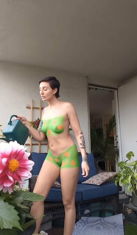 September Addamz haut de star du porno img