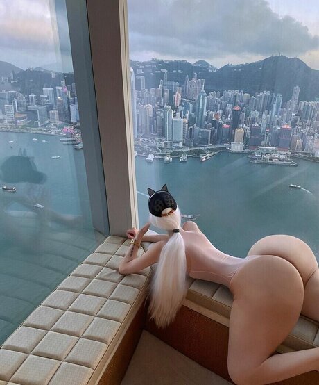 King Luxy star du porno galeries