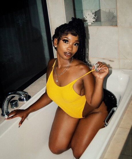 African Booty Meat étoile sympa img