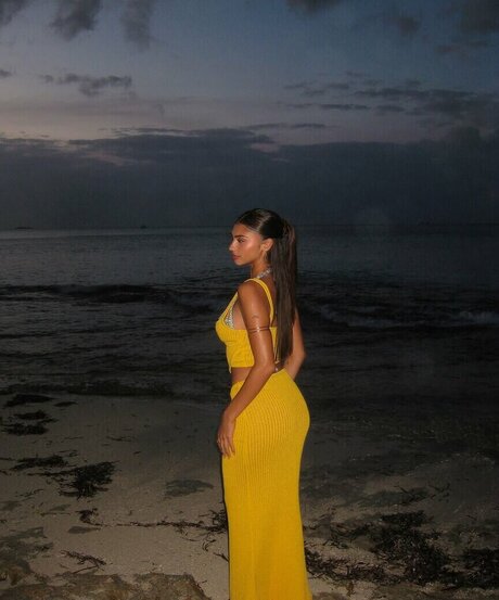 bikini nu onlyfans nus pornographiques galerie