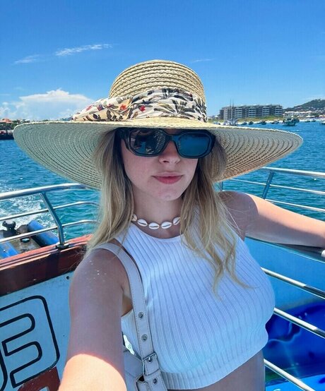 Soydairi actrice parfaite photos