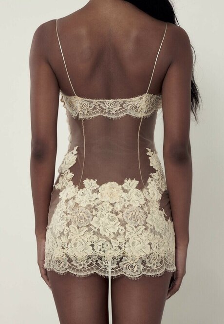 fans de grandes filles uniquement adulte chaud image