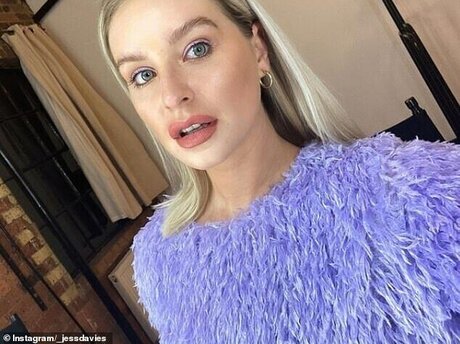 Jess Davies star du porno chaud img