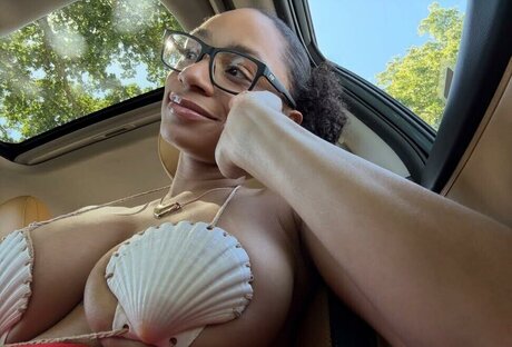 Tpnaomi star du porno nue photos