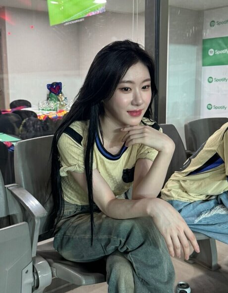Chaeryeong star du sexe images