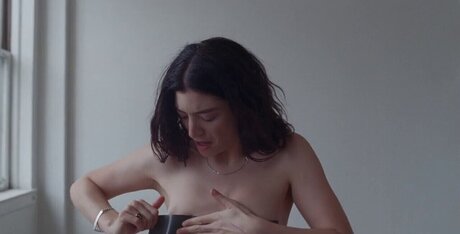 Ana Lorde modèle de haute qualité photo