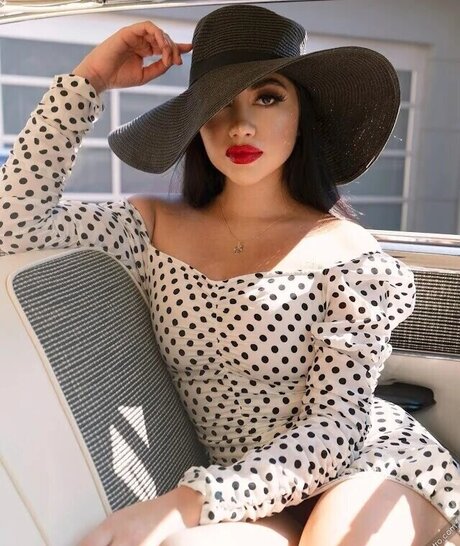 Jailyne Ochoa Ojeda étoile nue archive