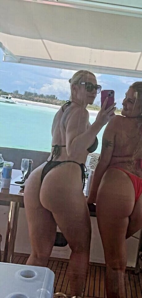 Carolina Monsalve actrice exclusive collection