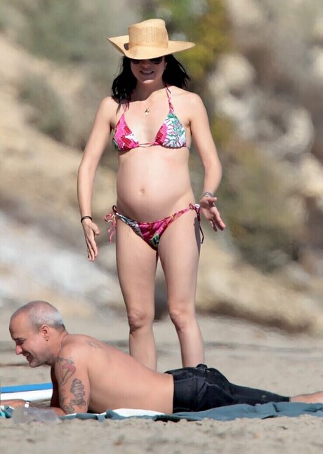 Selma Blair modèle hd collection