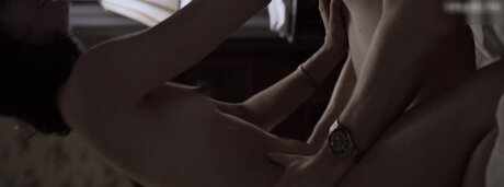 Selma Blair modèle érotique galerie