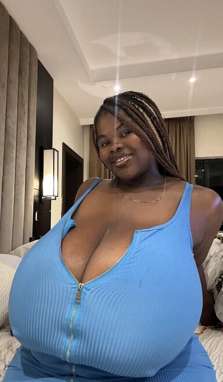 Queen Chi meilleure star du porno galeries