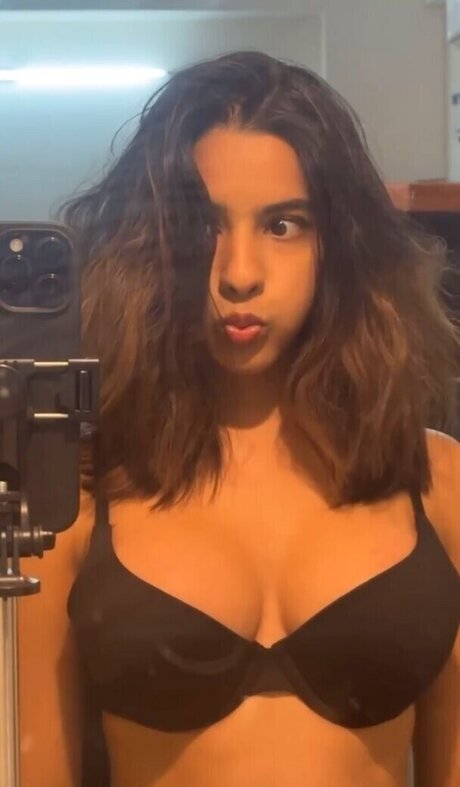 Aurora Sinclair actrice pornographique photo